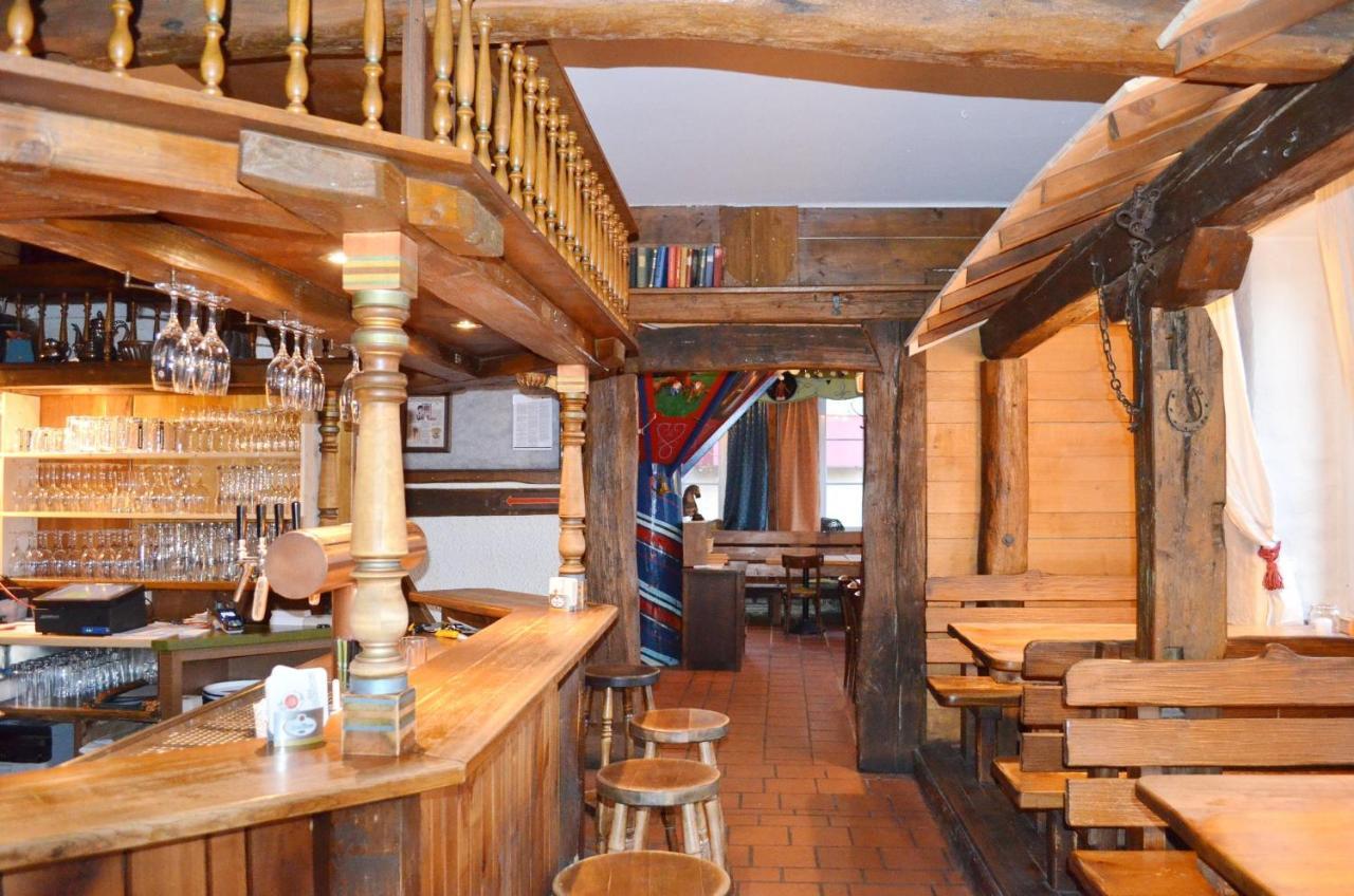 Hotel "Cafe Verkehrt" - Wellcome Motorbiker, Berufsleute Und Reisende Im Schwarzwald Oberhof (Baden-Wurttemberg) Exterior foto