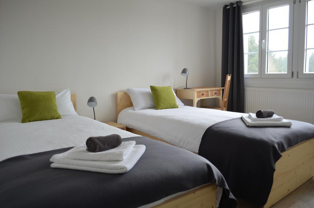 Hotel "Cafe Verkehrt" - Wellcome Motorbiker, Berufsleute Und Reisende Im Schwarzwald Oberhof (Baden-Wurttemberg) Quarto foto